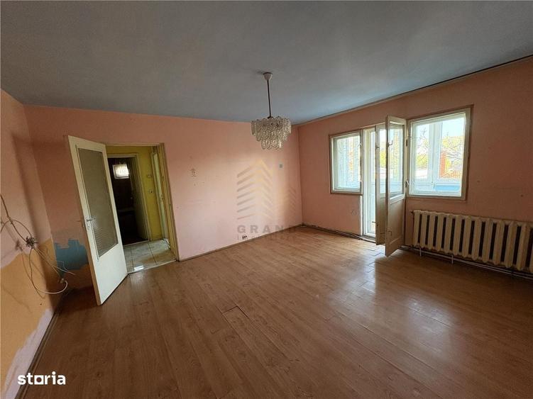 Apartament cu 2 camere semidecomandat în Central