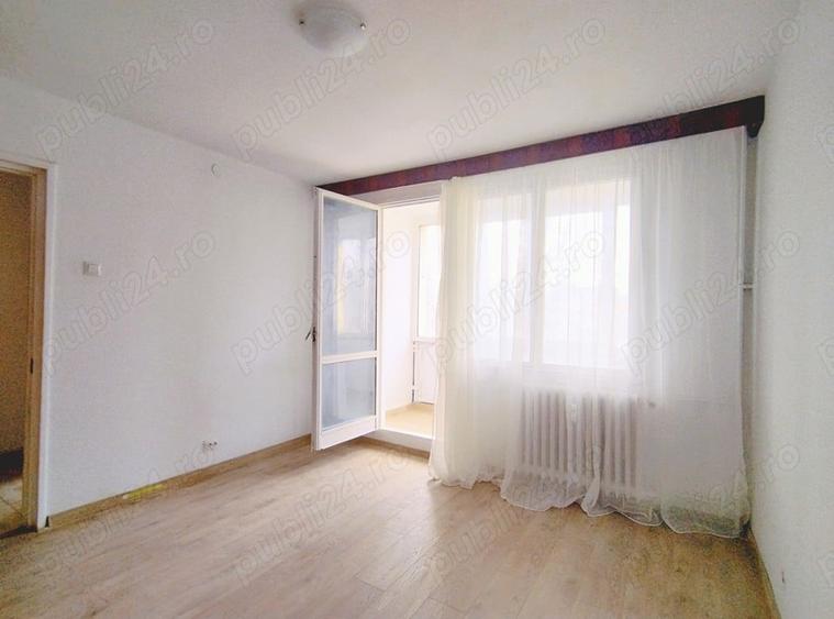 Apartament cu 3 camere decomandat în Brâncoveanu