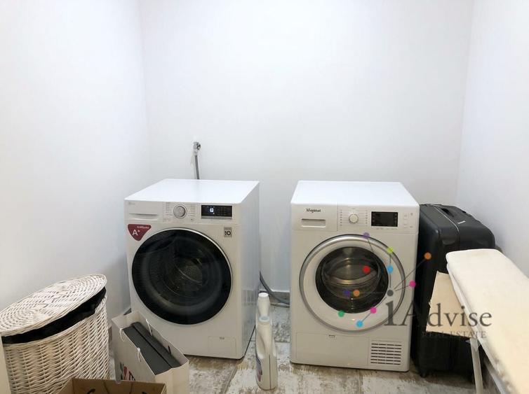 Penthouse cu 4 camere decomandat în Răcădău