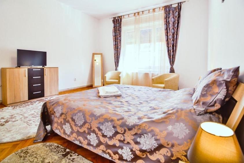 Apartament cu 2 camere, mobilat în Ultracentral