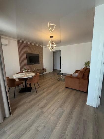 Apartament cu 2 camere decomandat în Central