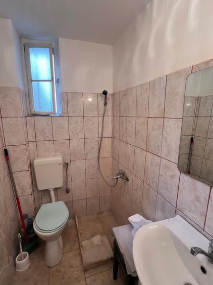 Spațiu comercial, de 23 mp, în Central