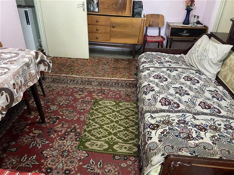 Apartament cu 2 camere nedecomandat în Gară