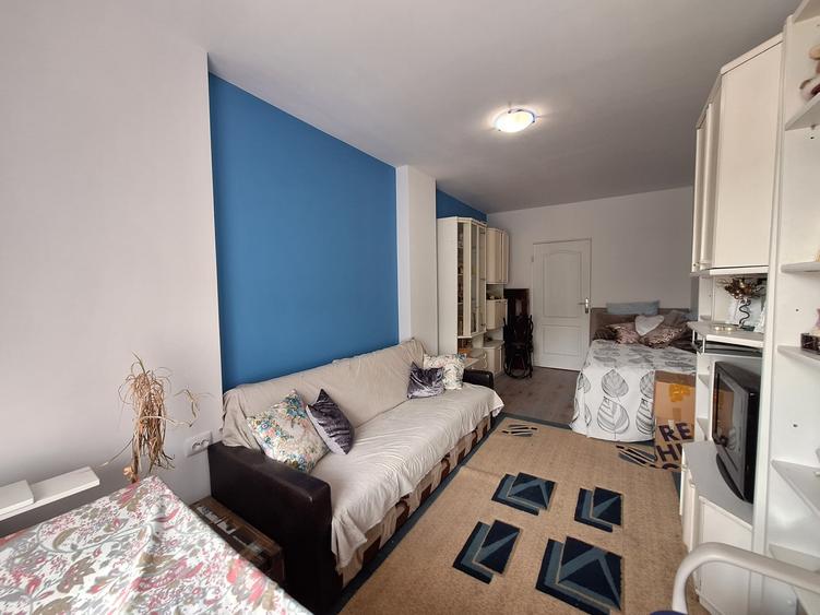 Apartament cu 3 camere, 62 mp, orientare sudica, balcon, zona Stejarului - 6