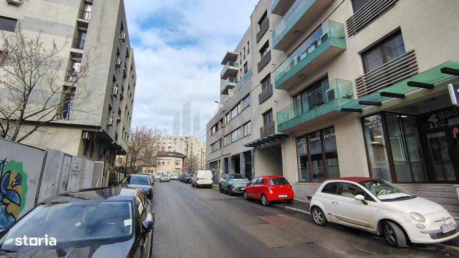 Apartament cu 2 camere semidecomandat în Dudești