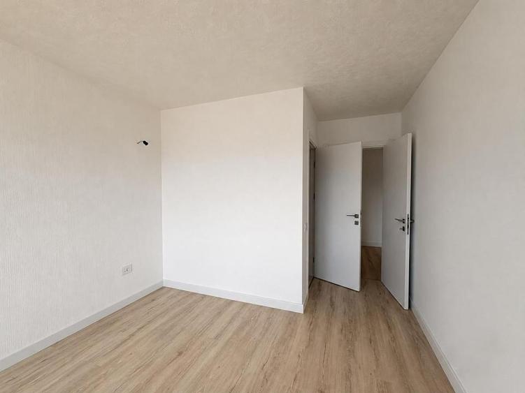 Apartament cu 3 camere în Titan