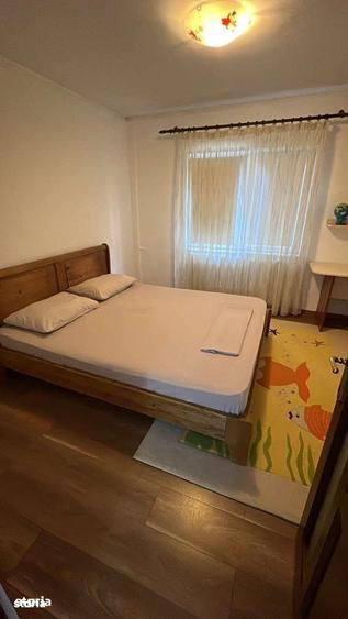 Apartament cu 3 camere decomandat în George Enescu