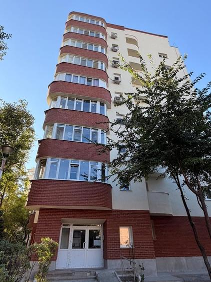 Garsonieră decomandată în Muncii