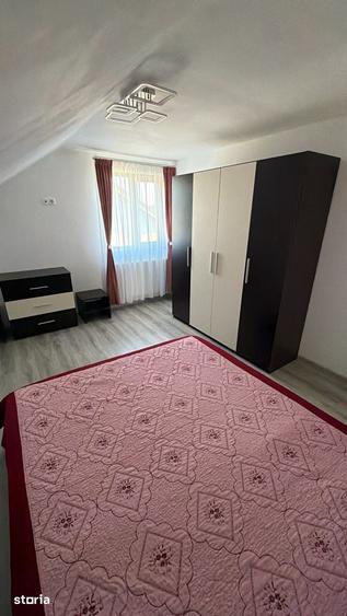 Casă cu 4 camere cu Teren 250 Mp în Central