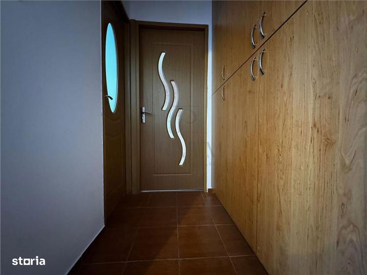 Apartament cu 2 camere, mobilat în Lipovei
