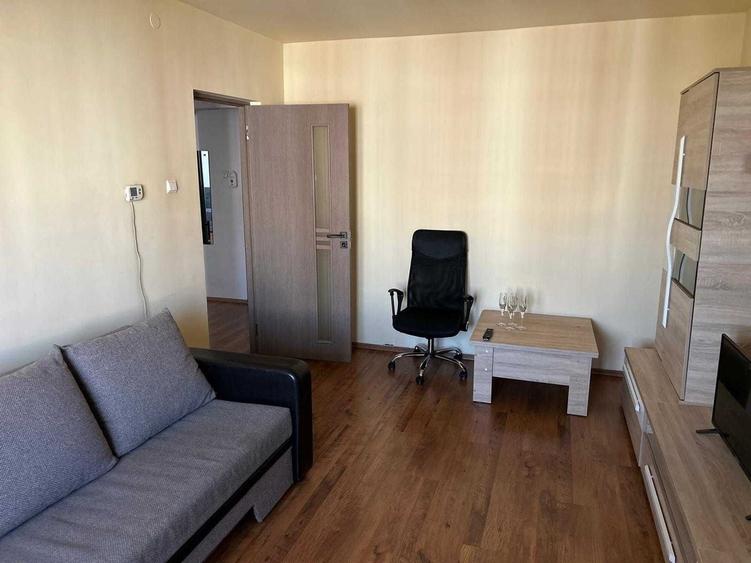 Apartament cu 2 camere decomandat, mobilat în Mărăști