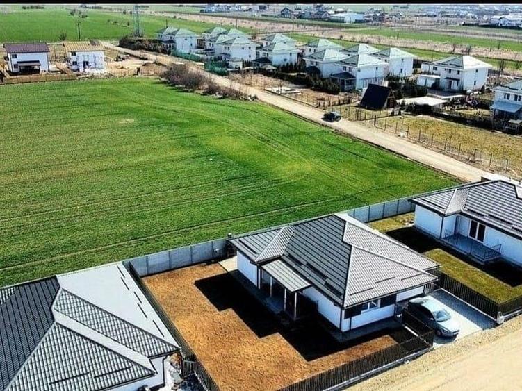 Casă individuală cu 4 camere cu Canalizare în Nord