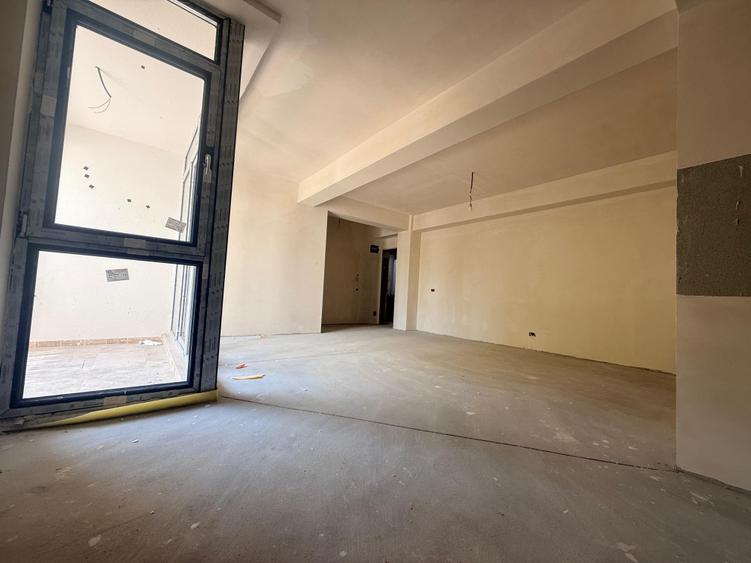Apartament cu 2 camere decomandat în Moșilor