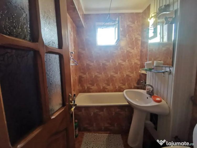 Apartament cu 2 camere decomandat în George Enescu