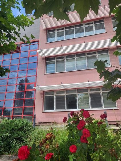 Birou, de 4,453 mp, în Theodor Pallady