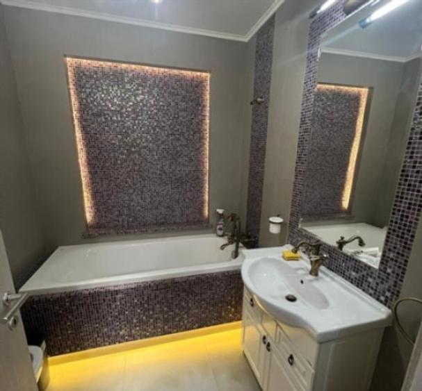 Apartament cu 2 camere decomandat în Crângași