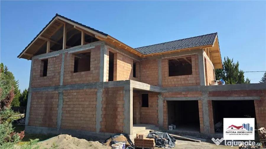 Casă cu 4 camere cu Teren 500 Mp în Sângeorgiu de Mureș