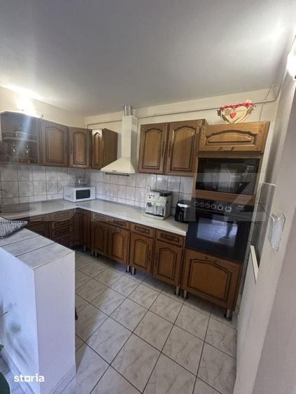 Casă cu 6 camere cu Teren 600 Mp în Micro 17