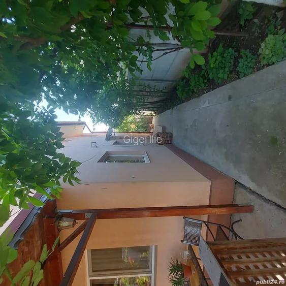 Casă cu 4 camere cu Teren 700 Mp în Poiana lui Stângă