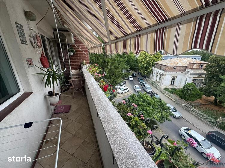 Apartament cu 4 camere decomandat în Ultracentral