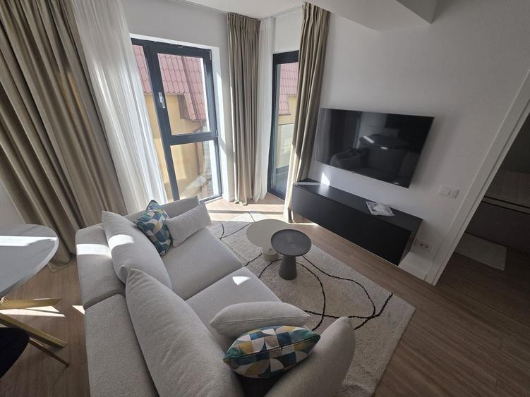 Apartament cu 2 camere decomandat, mobilat în Iancu Nicolae