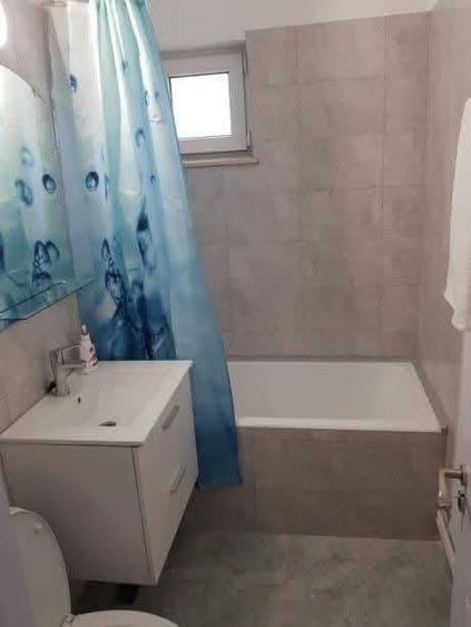 Apartament cu 2 camere semidecomandat în Exterior Vest