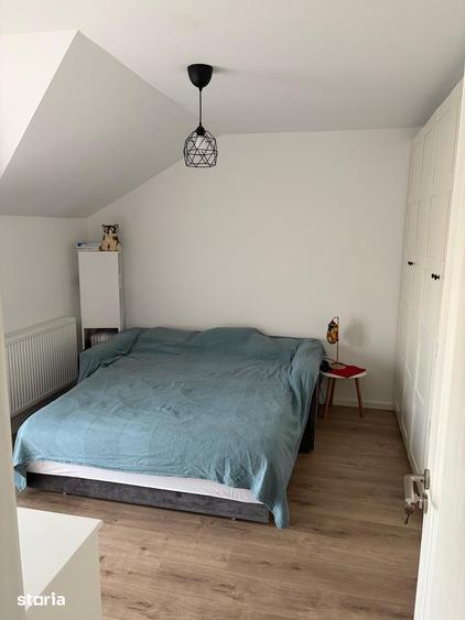 Casă cu 4 camere cu Teren 400 Mp în Central
