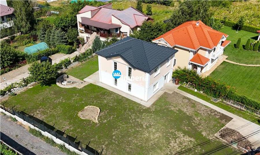 Casă individuală cu 4 camere cu Canalizare în Galata