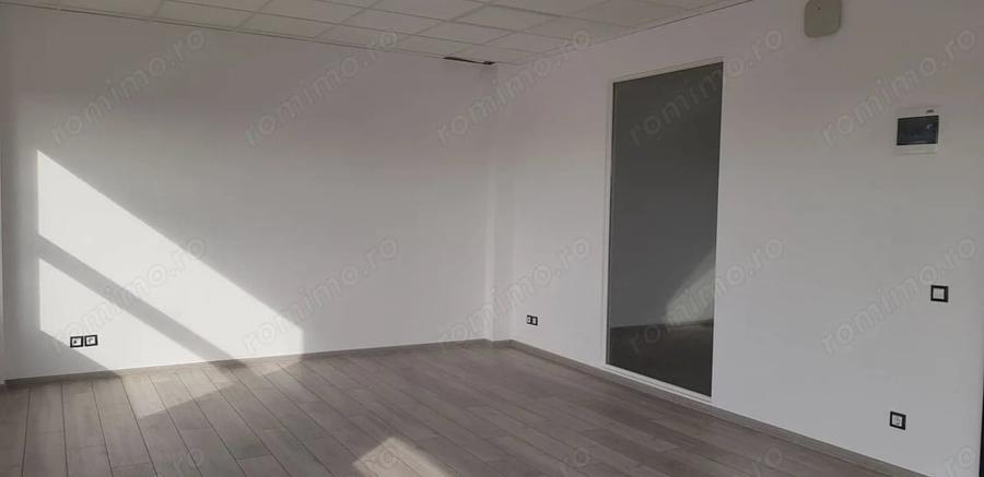 Spațiu comercial, de 397 mp, în Nord