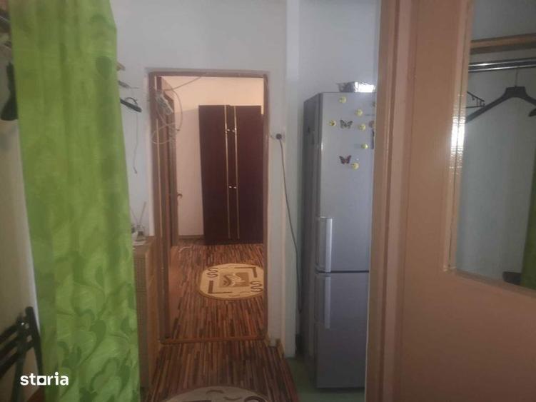 Garsonieră decomandată în Gării
