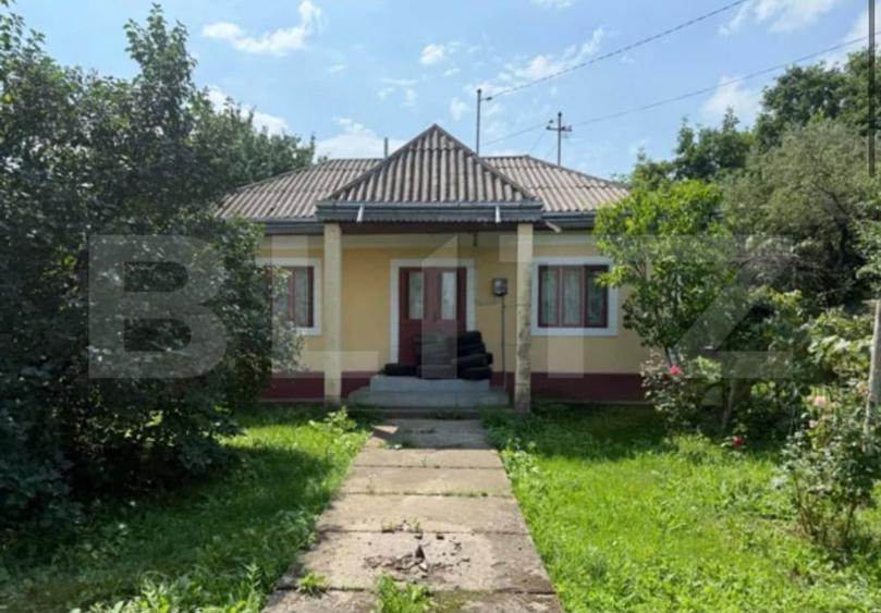 Casă cu 4 camere cu Teren 1000 Mp în Central