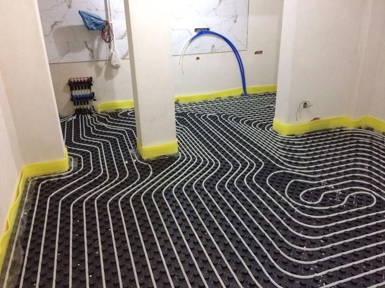 Casă cu 2 camere în Central