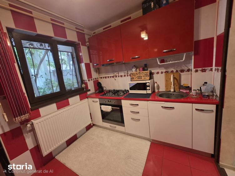 Garsonieră decomandată în Școlilor