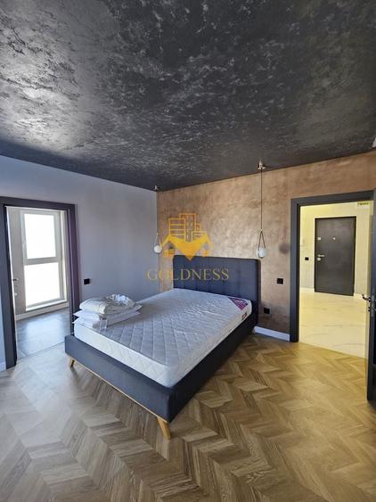 Apartament cu 3 camere semidecomandat, mobilat în Florești