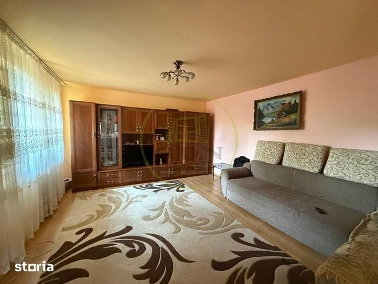 Casă cu 5 camere cu Teren 181 Mp în Rovine