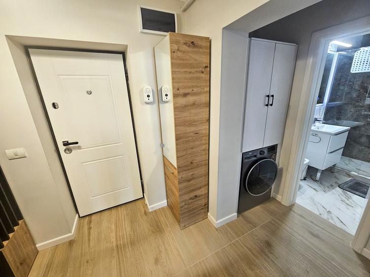 Apartament cu 2 camere decomandat, mobilat în Stadion