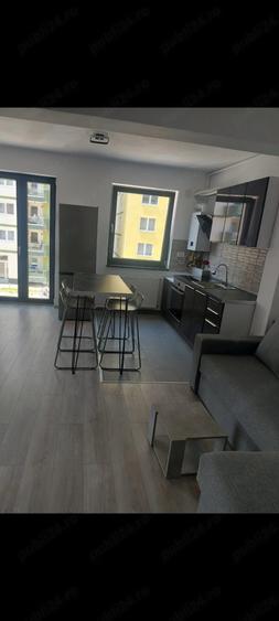 Apartament cu 2 camere decomandat în Sud