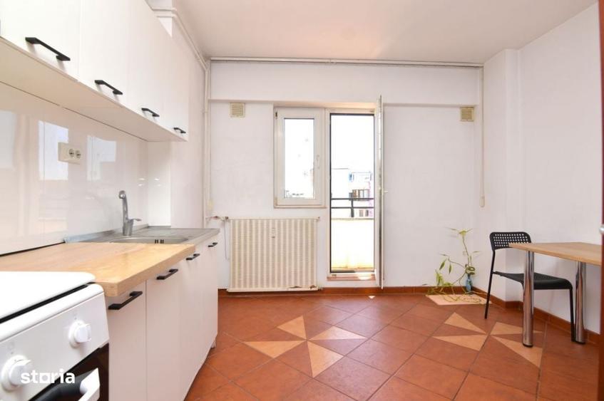 Apartament cu 2 camere decomandat în Calea Călărașilor