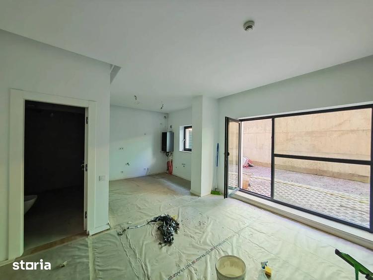 Apartament cu 2 camere semidecomandat în Iancului