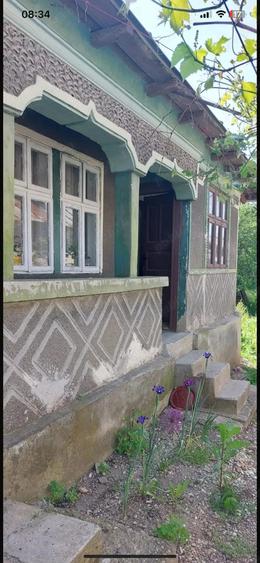 Casă cu Teren 700 Mp în Poienarii-Rali