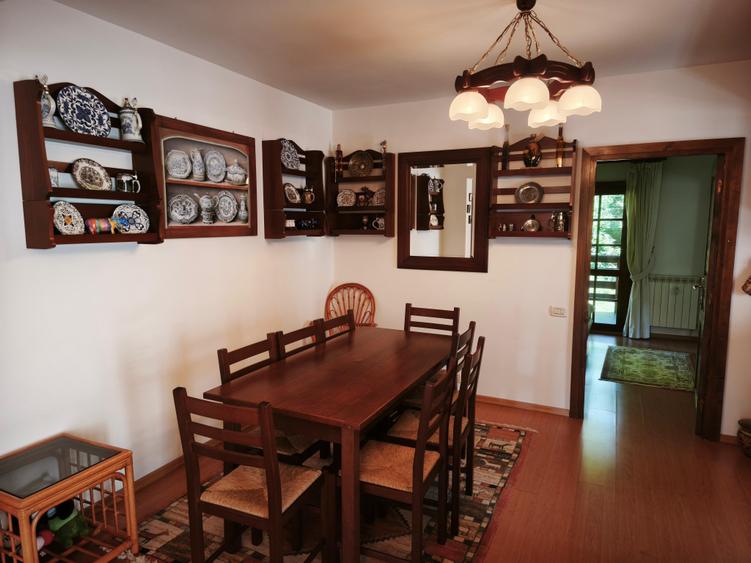 Apartament cu 4 camere decomandat, mobilat în Cioplea