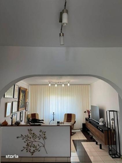 Apartament spatios cu 3 dormitoare+living zona Plopilor, aproape de BT - 5