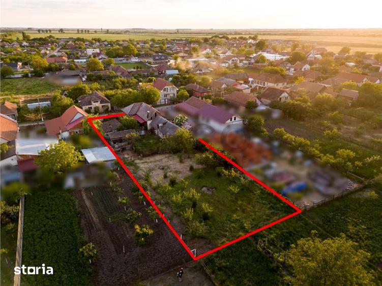 Casă cu 4 camere cu Teren 1440 Mp în Girișu de Criș