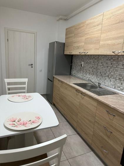 Apartament cu 2 camere decomandat în Chiajna