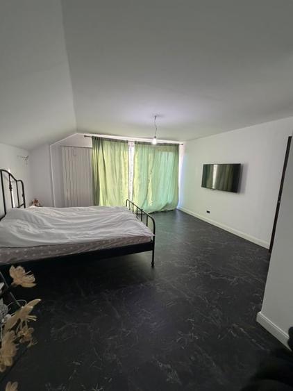 Casă individuală cu 4 camere cu Canalizare în Bucov