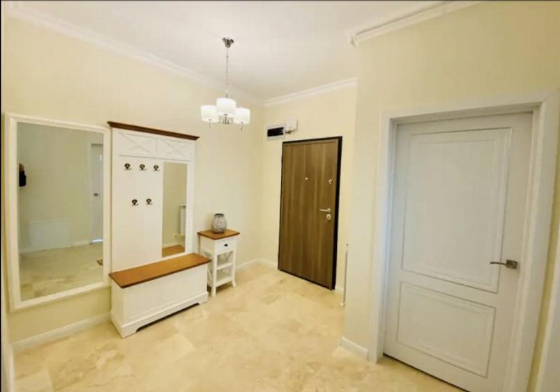 Apartament cu 2 camere decomandat în Faleza Nord