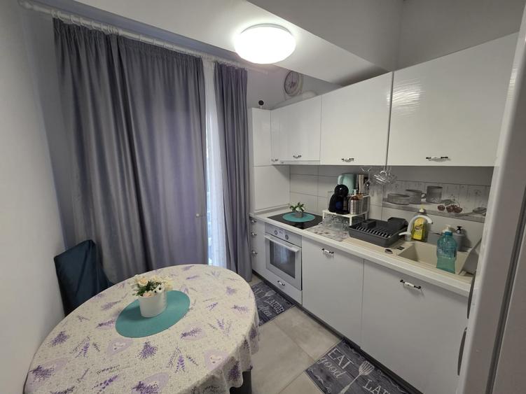 Apartament cu 2 camere decomandat, mobilat în Nord