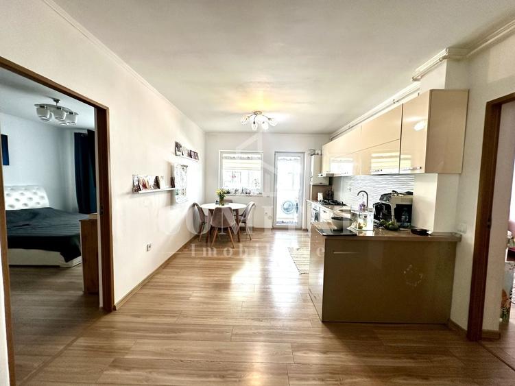 Apartament cu 2 camere decomandat, mobilat în Florești
