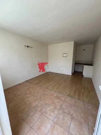 Casă cu 4 camere cu Teren 346 Mp în Ronaț