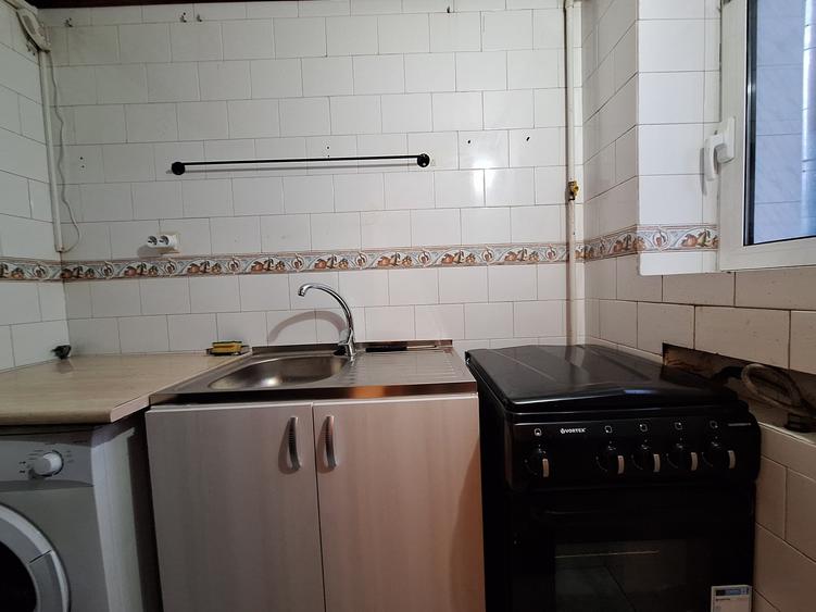 Garsonieră decomandată, mobilată în Ultracentral